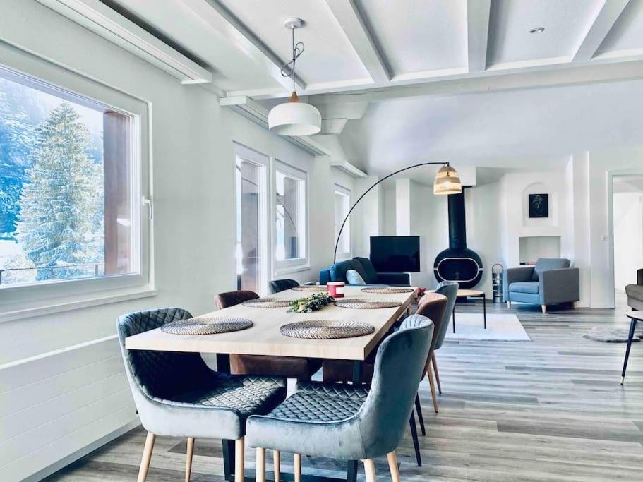 Unique Penthouse With Gallery And Mountain View Kandersteg Ngoại thất bức ảnh
